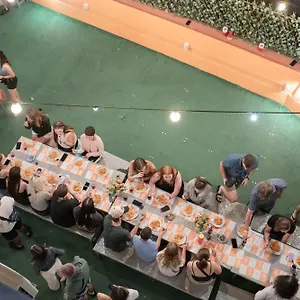  אכסניה Experience - Age Limit 18-28