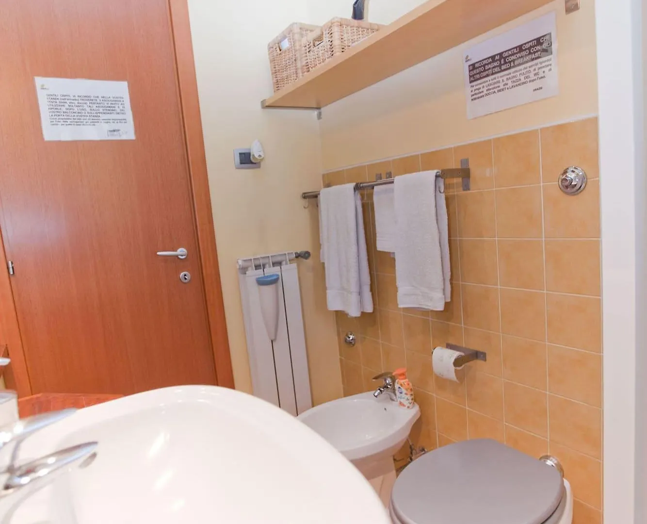 Rooms Rent Vesuvio B&B Cercola