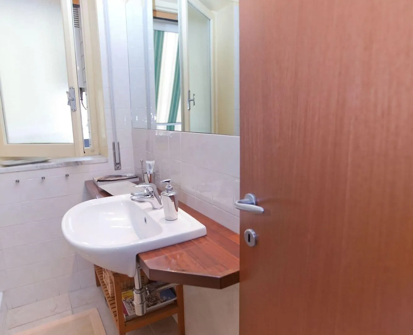 Apartment Rooms Rent Vesuvio B&B Cercola