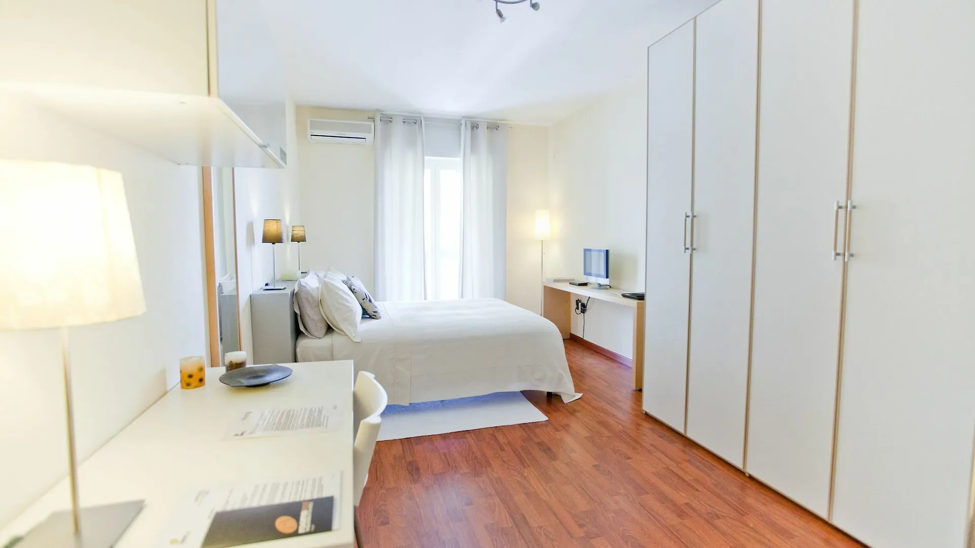 Apartment Rooms Rent Vesuvio B&B Cercola