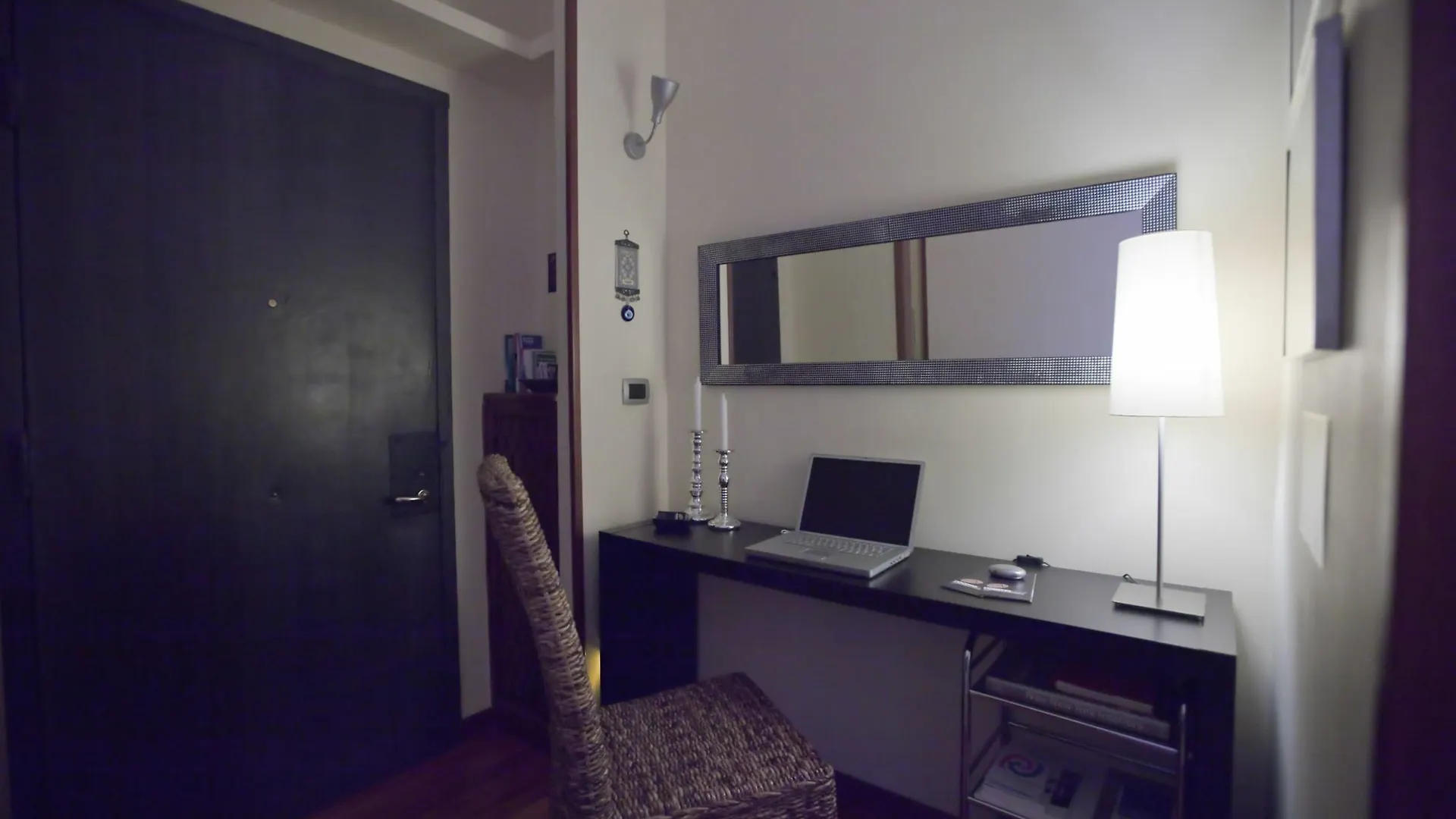 Apartment Rooms Rent Vesuvio B&B Cercola